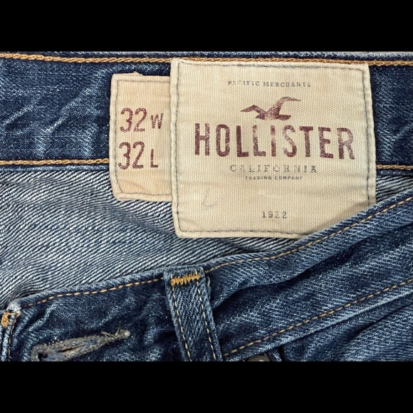 Men’s Hollister Jeans - Distressed Blue Jeans - Picture 3 of 5